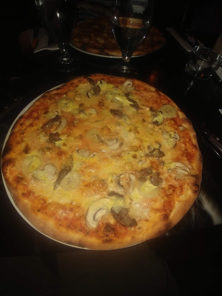 Kirris Restaurang & Pizzeria-9